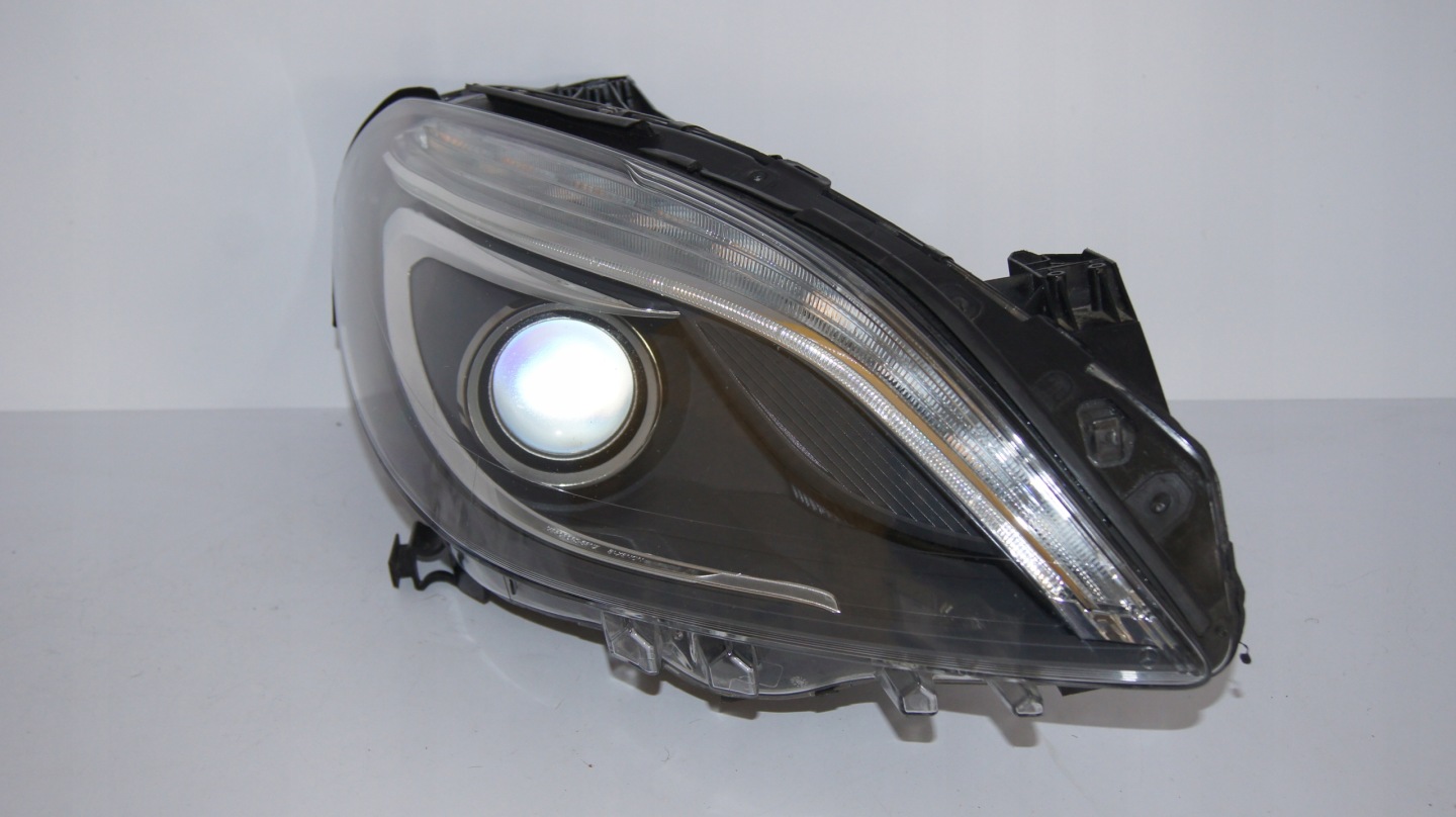 Frontscheinwerfer Mercedes-Benz B-Klasse W246 A2468207261 Bi-Xenon Rechts Headlight - Image 1