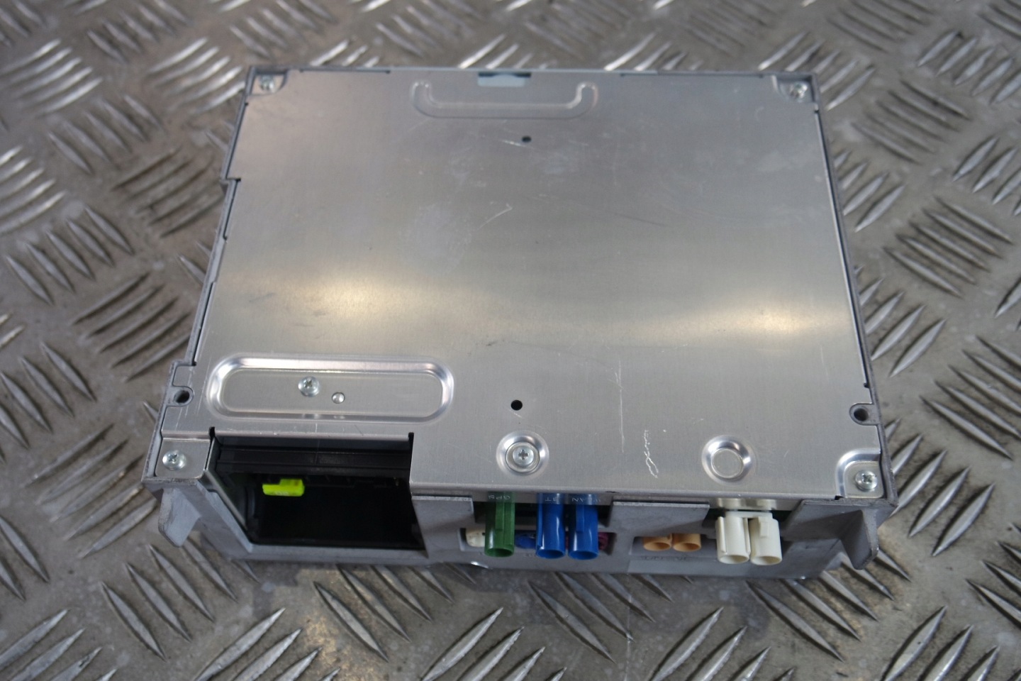 Mercedes-Benz S-Klasse W222 Navigation GPS Navi Radio A2229009519