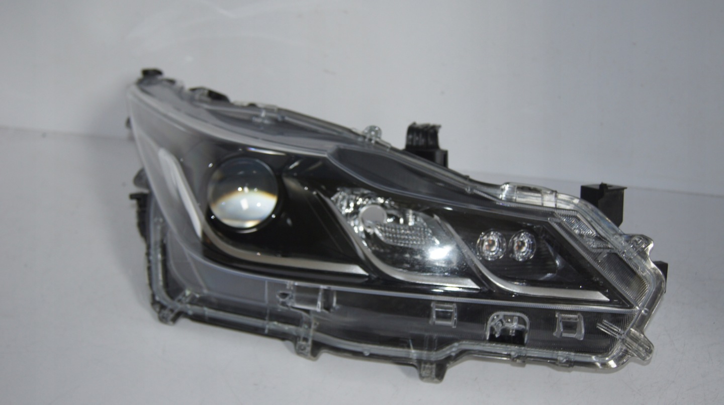 Frontscheinwerfer Toyota Corolla E210 8111002T310 LED Rechts Headlight - Image 1