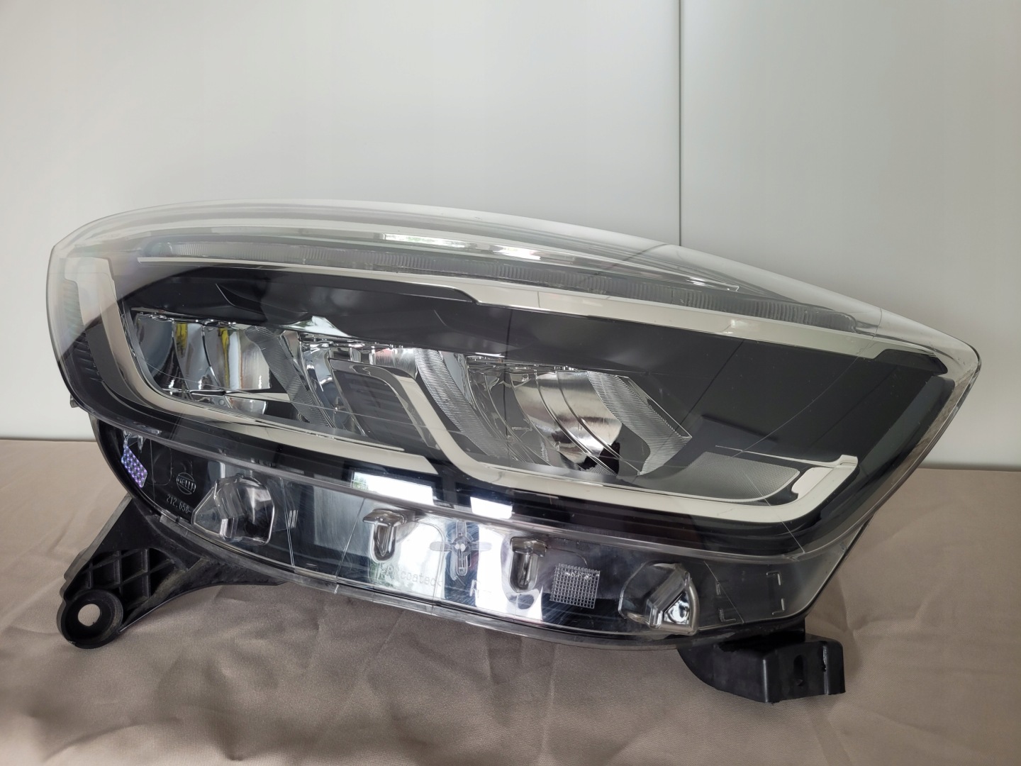 Frontscheinwerfer Renault Captur RJB 260107244R LED Rechts Headlight