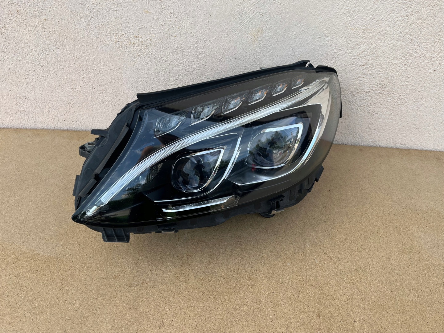 Frontscheinwerfer Mercedes-Benz C-Klasse W205 A2059063104 LED Links Headlight - Image 1