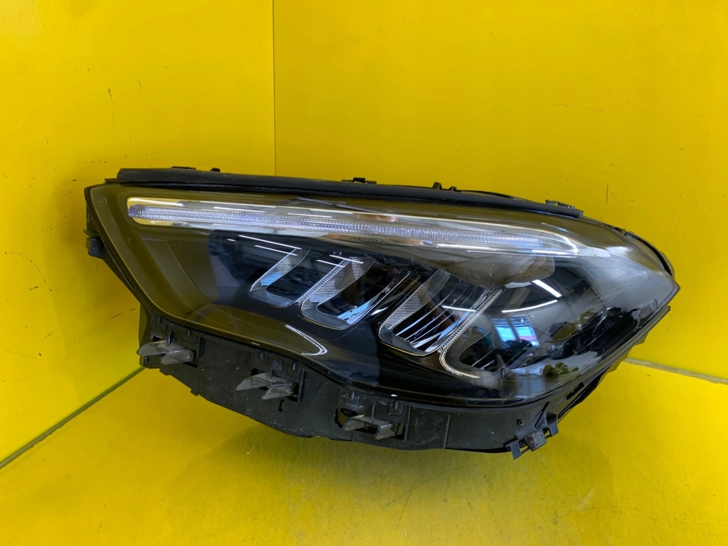 Frontscheinwerfer Mercedes-Benz GLA W156 A2479066107 High Performance LED Links Headlight