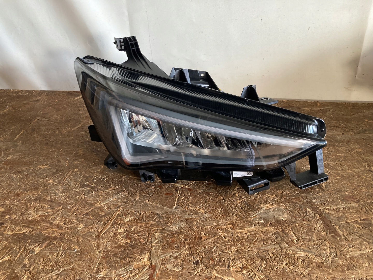 Frontscheinwerfer SEAT Born K1 10F941008H LED Rechts Scheinwerfer Headlight - Image 1
