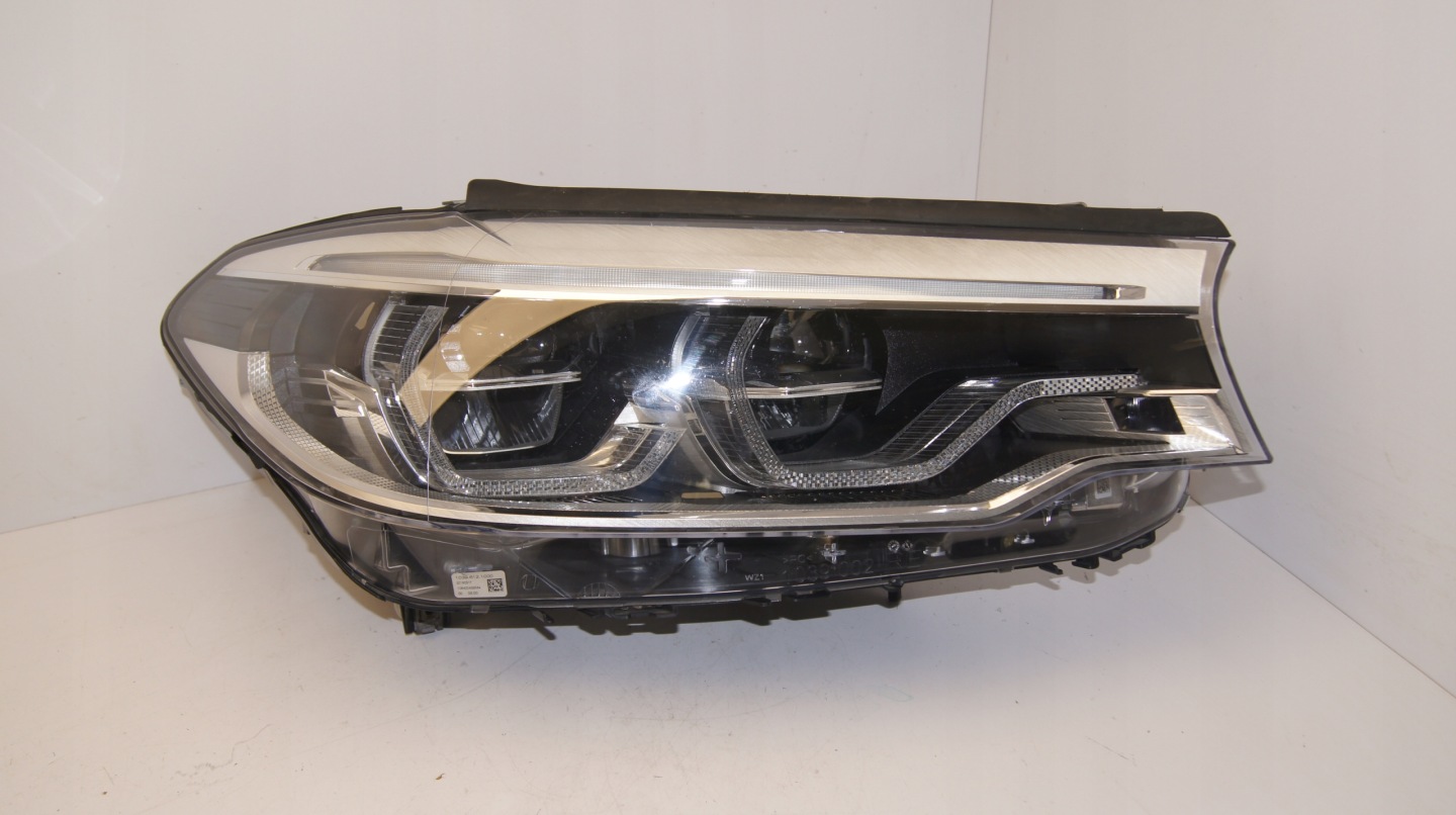 Frontscheinwerfer BMW 5 G31 8499122 LED ADAPTIVE Rechts Scheinwerfer Headlight - Image 1
