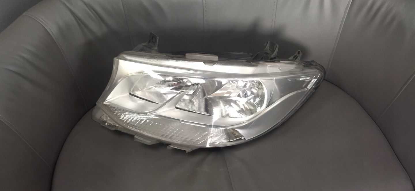 Frontscheinwerfer Mercedes-Benz Sprinter W910 A9109060000 LED Links Headlight