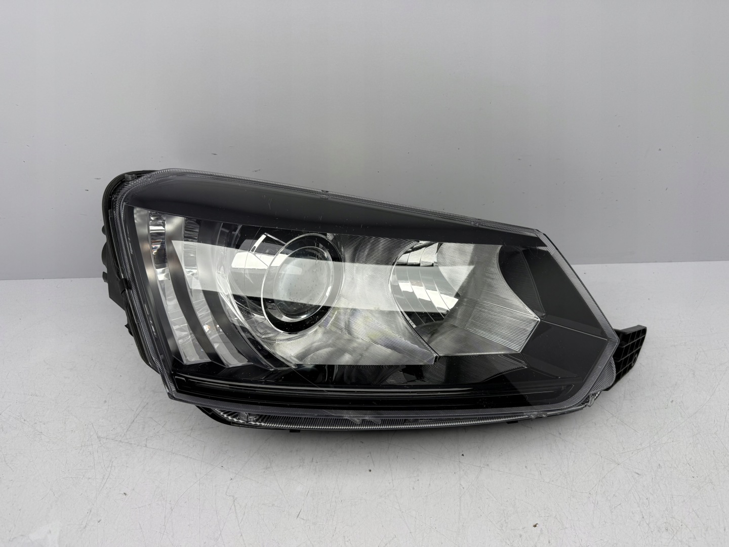 Frontscheinwerfer Skoda Yeti 5L 5L1941016C Xenon Rechts Scheinwerfer Headlight - Image 1