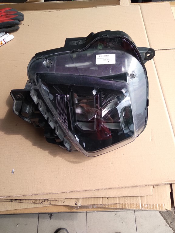 Frontscheinwerfer Hyundai Tucson NX4E 92102N7100 LED Links Headlight - Image 1