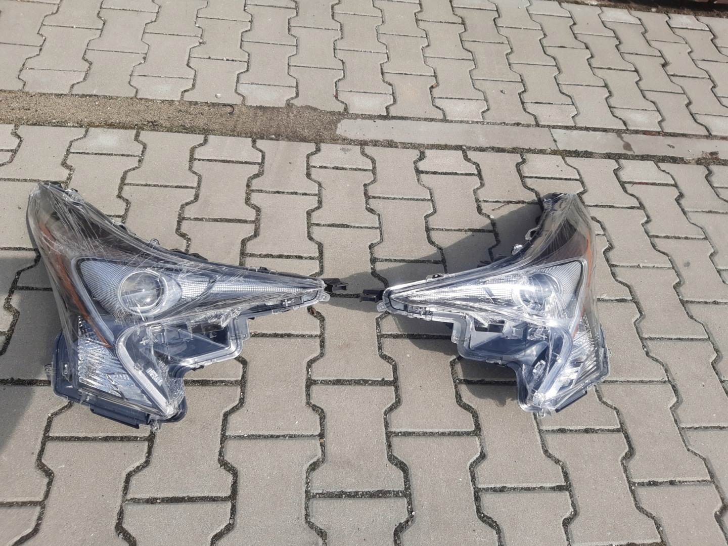 Frontscheinwerfer Toyota Prius HW2 8114047710 LED Rechts Scheinwerfer Headlight - Image 1