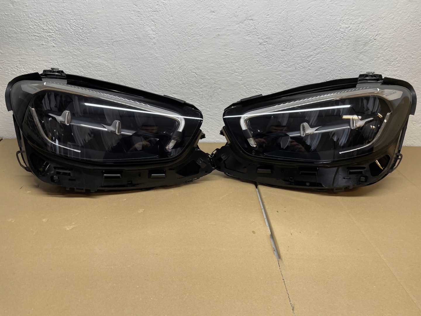 Frontscheinwerfer Mercedes-Benz E-Klasse W213 W2139069209 High Performance LED Links Headlight - Image 1