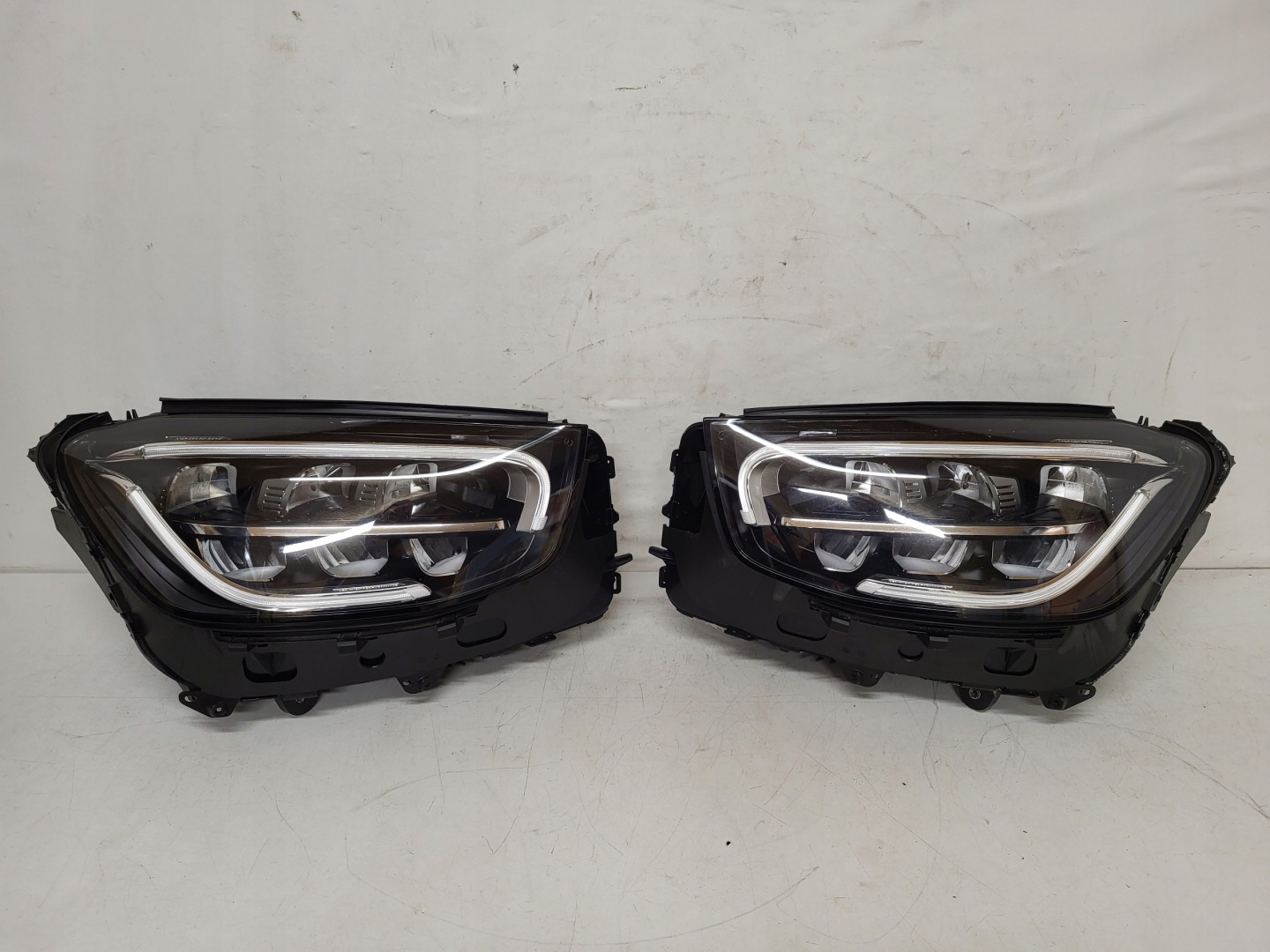 Frontscheinwerfer Mercedes-Benz GLC W253 A2539067001 High Performance LED Links Headlight - Image 1