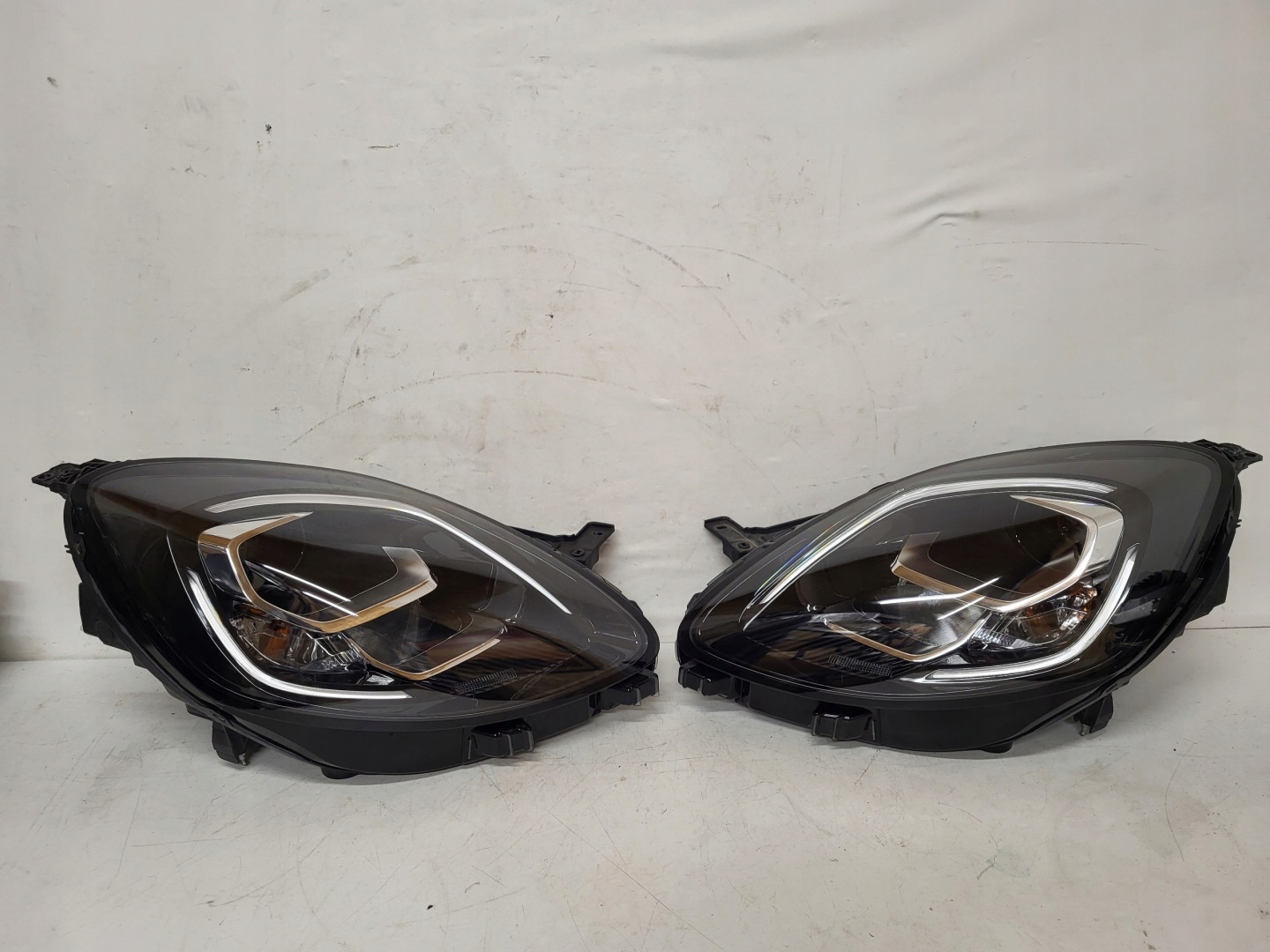 Frontscheinwerfer Ford Puma II Mk2 L1TB13E015EHL LED Links Headlight - Image 1