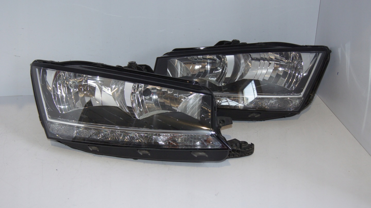 Frontscheinwerfer Skoda Fabia 6Y Facelift LED Rechts Scheinwerfer Headlight - Image 1