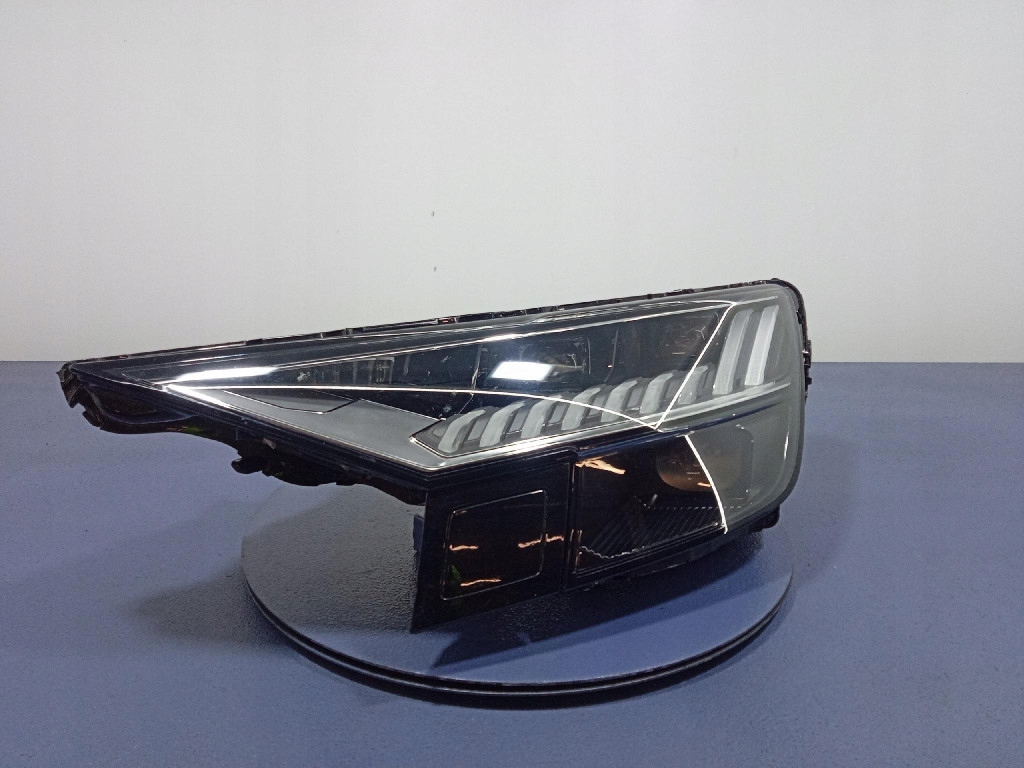 Frontscheinwerfer Audi Q8 4M8941035 Matrix LED Links Scheinwerfer Headlight