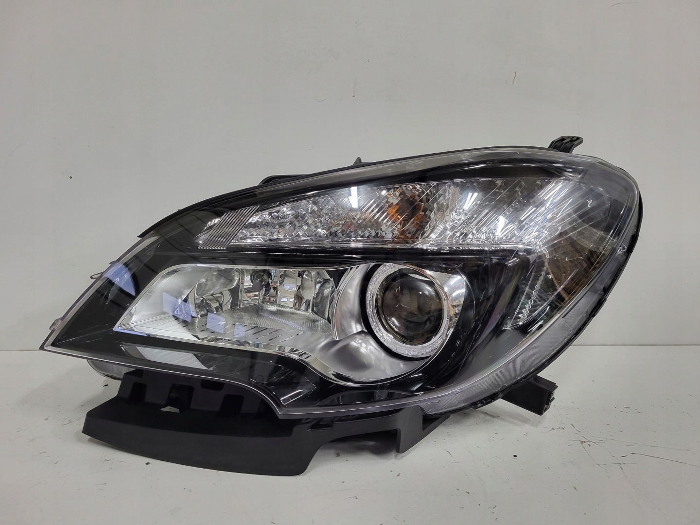 Frontscheinwerfer Opel Mokka 13201220 Bi-Xenon Links Scheinwerfer Headlight - Image 1