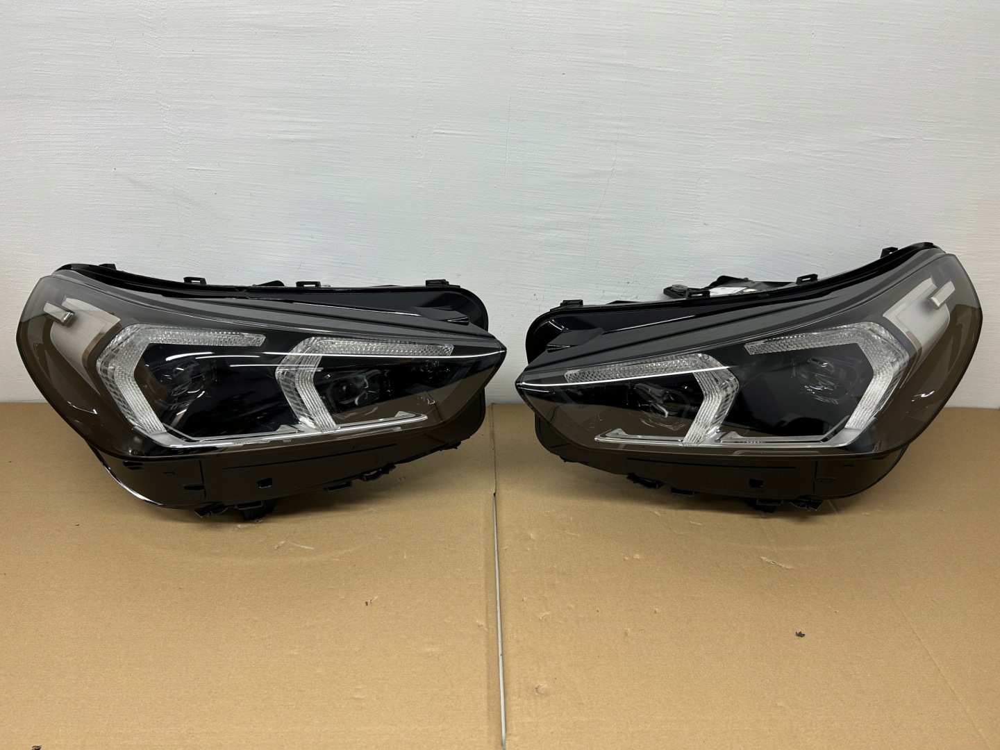 Frontscheinwerfer BMW X1 U11 5A5AA43 LED Links Scheinwerfer Headlight - Image 1