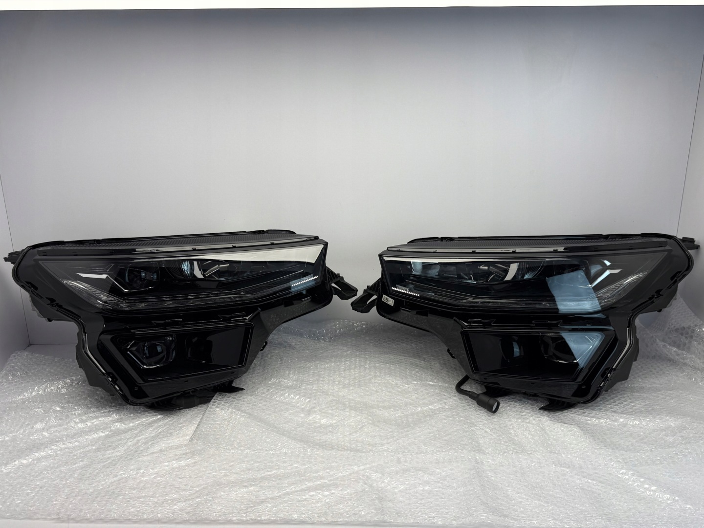 Frontscheinwerfer Skoda Kodiaq 566 566941035 Matrix LED Links Headlight - Image 1