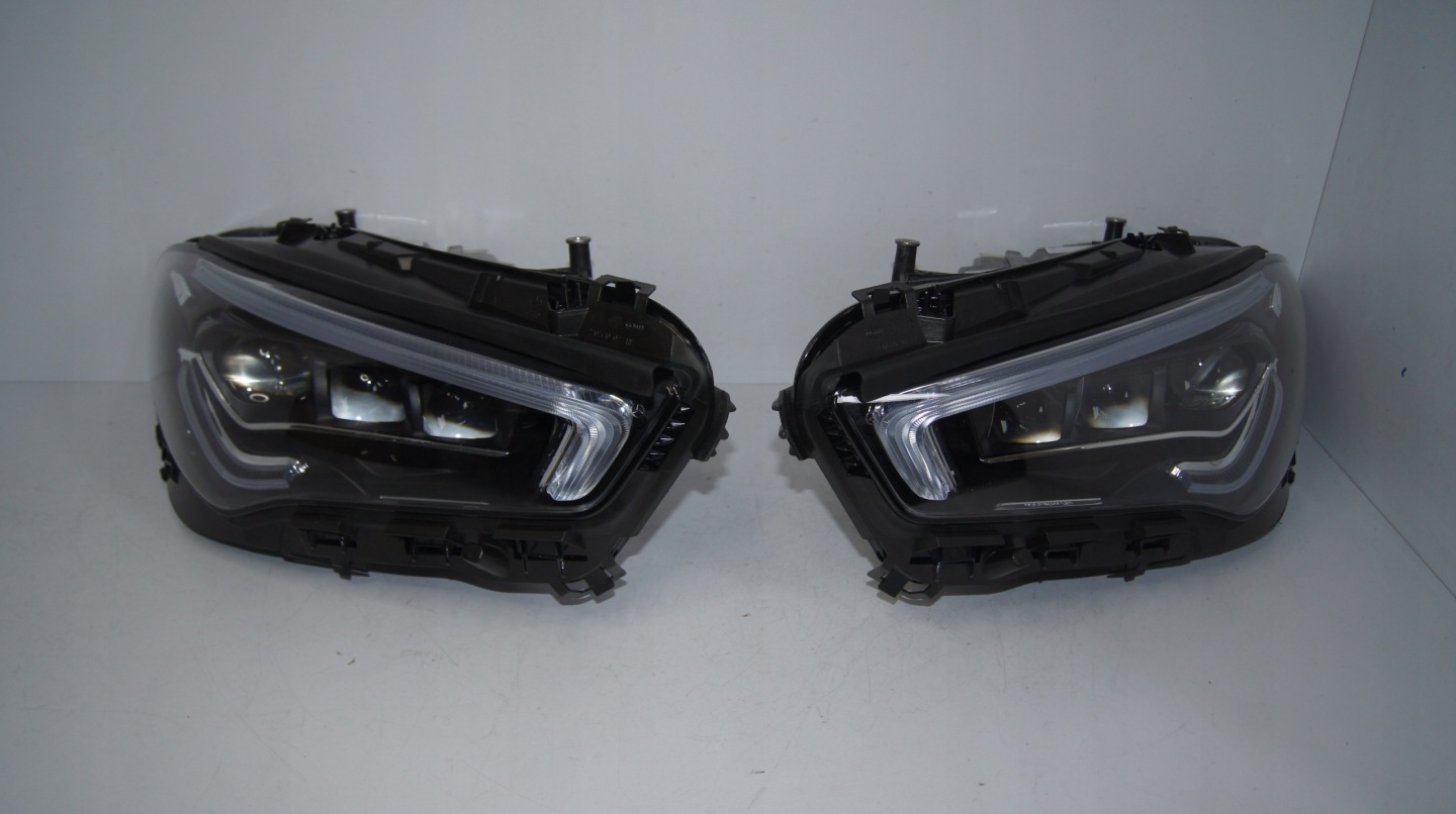 Frontscheinwerfer Mercedes-Benz CLA C118 A1189063200 Multibeam LED Links Headlight - Image 1