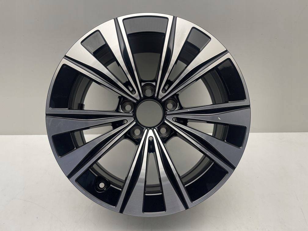 Alufelge 17 Zoll 7.5" 5x112 44ET A2064013900 Mercedes-Benz C-Klasse W206 Aluminum Rim