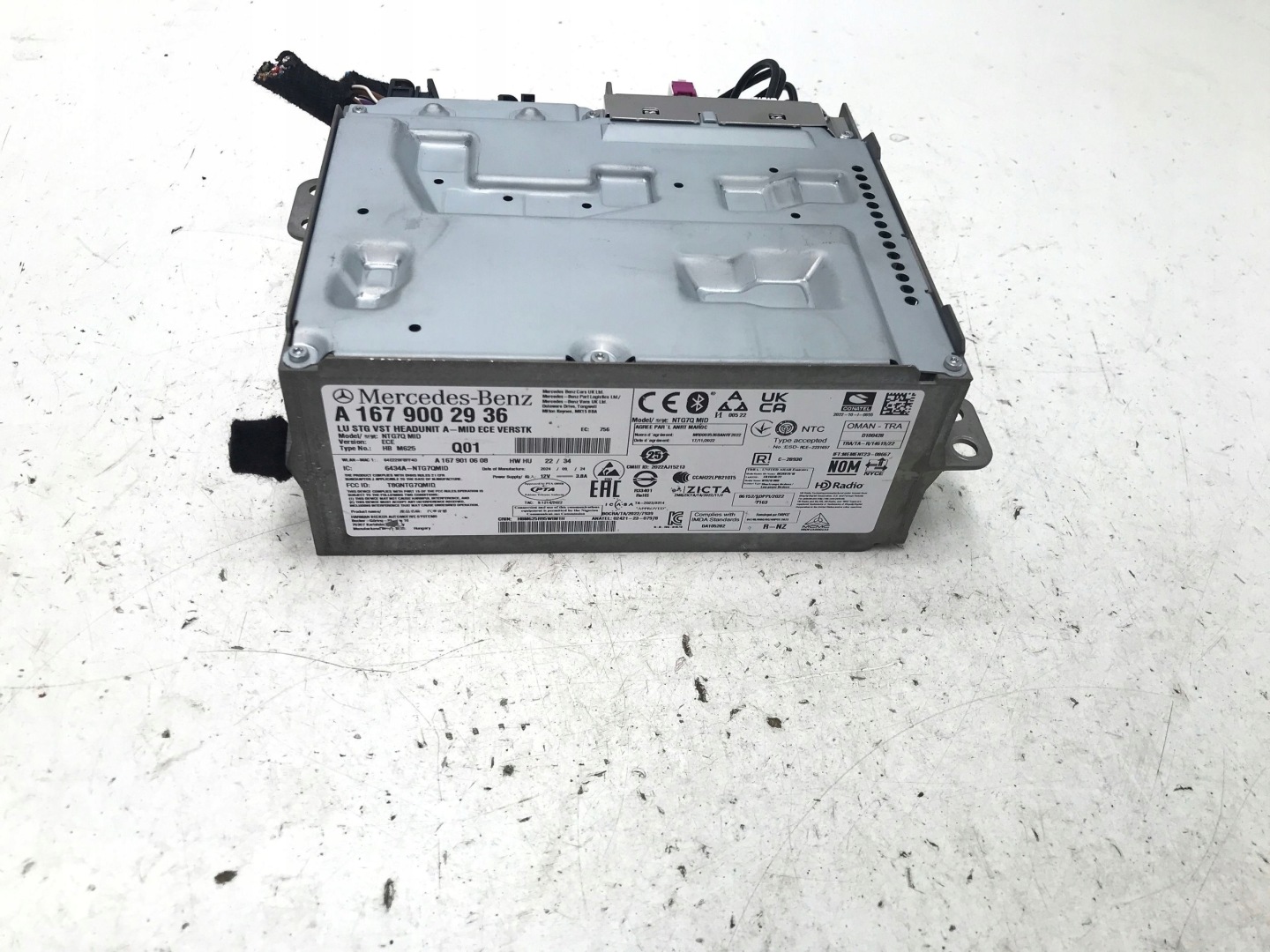 Mercedes-Benz GLA W247 Navigation GPS Navi Radio A1679002936