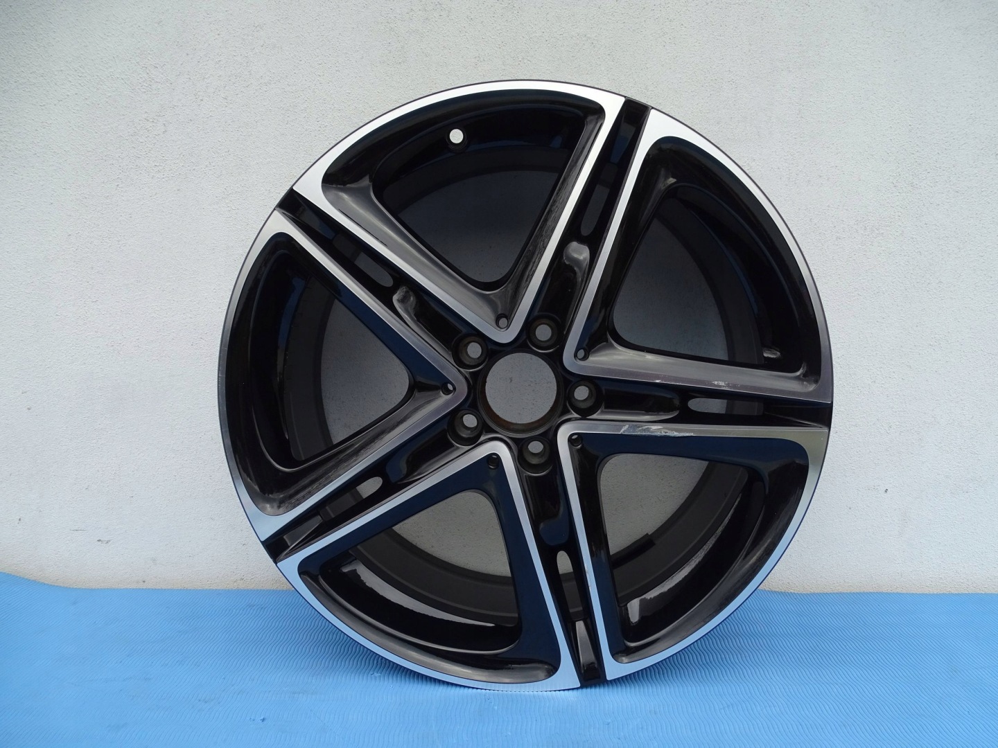 1x Alufelge 19 Zoll 5x112 A2384010300 Mercedes-Benz E-Klasse W238 Aluminum Rim
