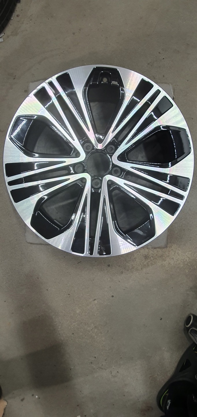 Alufelge 19 Zoll 9.5 5x112 51ET A2144012400 Mercedes-Benz E-Klasse W214 Aluminum Rim