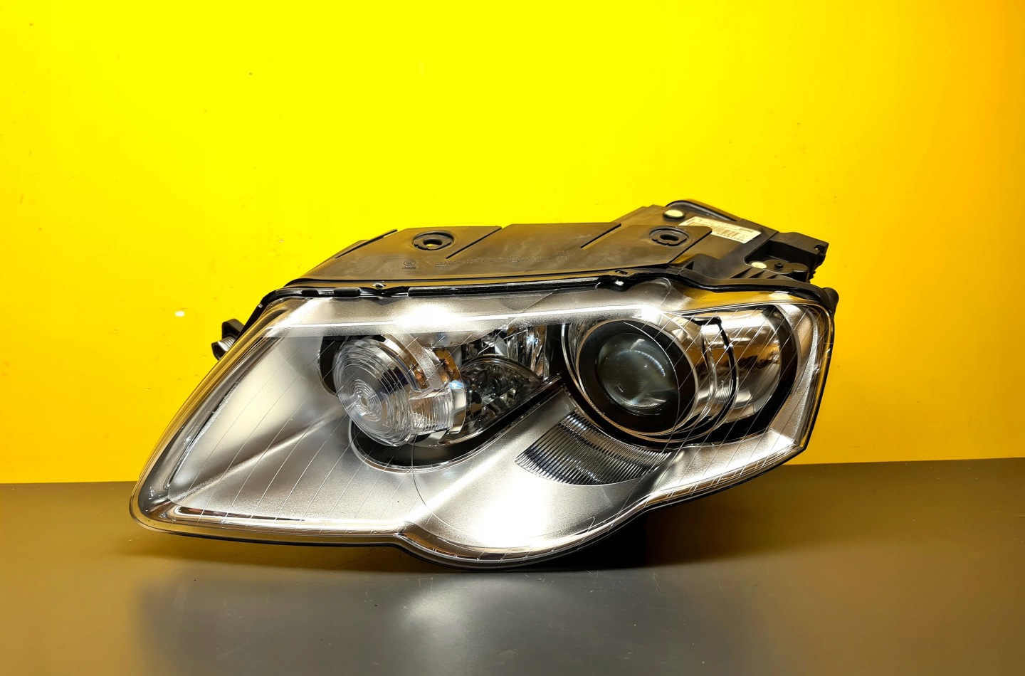 Frontscheinwerfer VW Passat B6 Xenon Links Scheinwerfer Headlight - Image 1