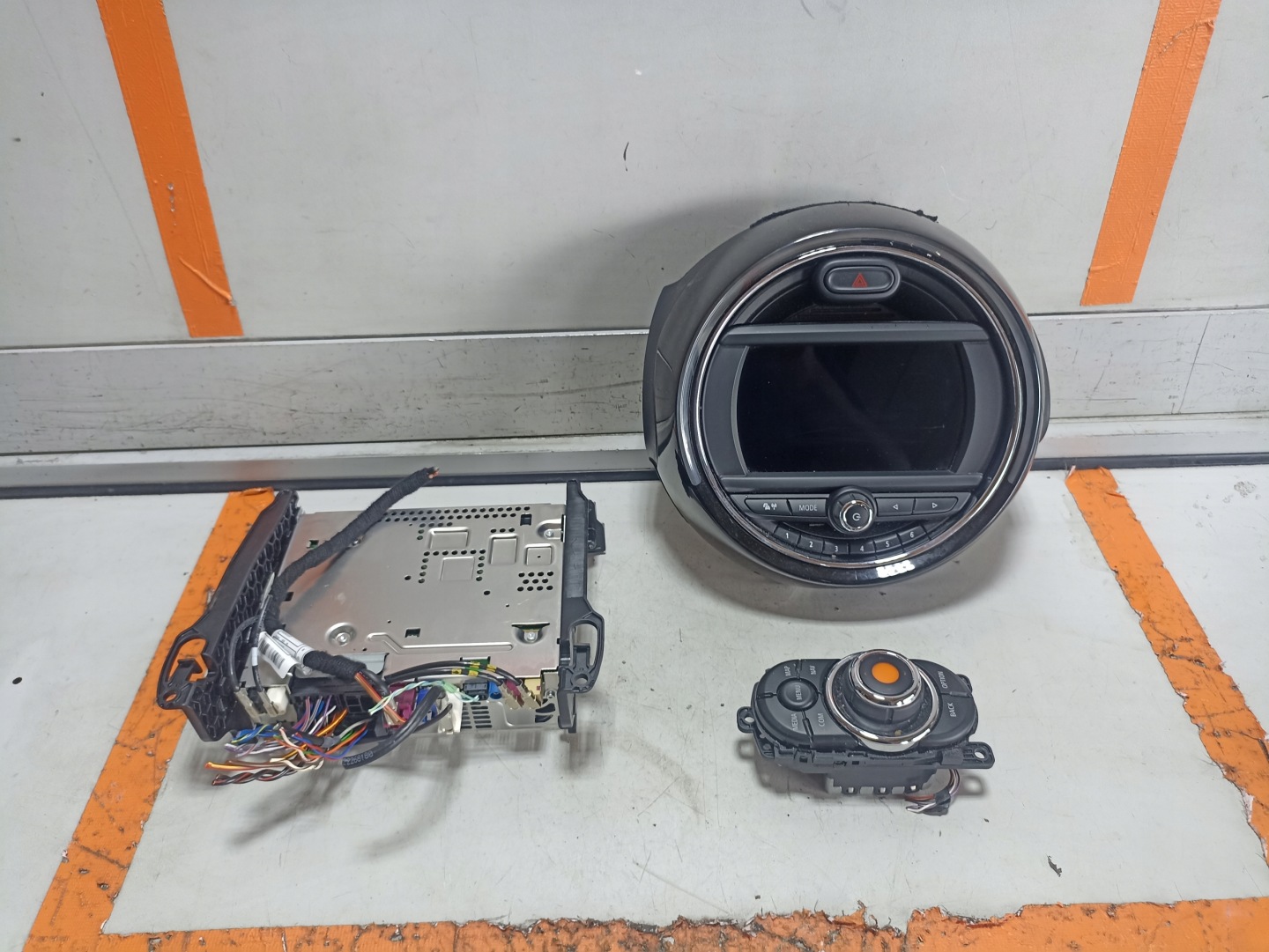 Mini MINI F56 Navigation GPS Navi Radio 5A11E25