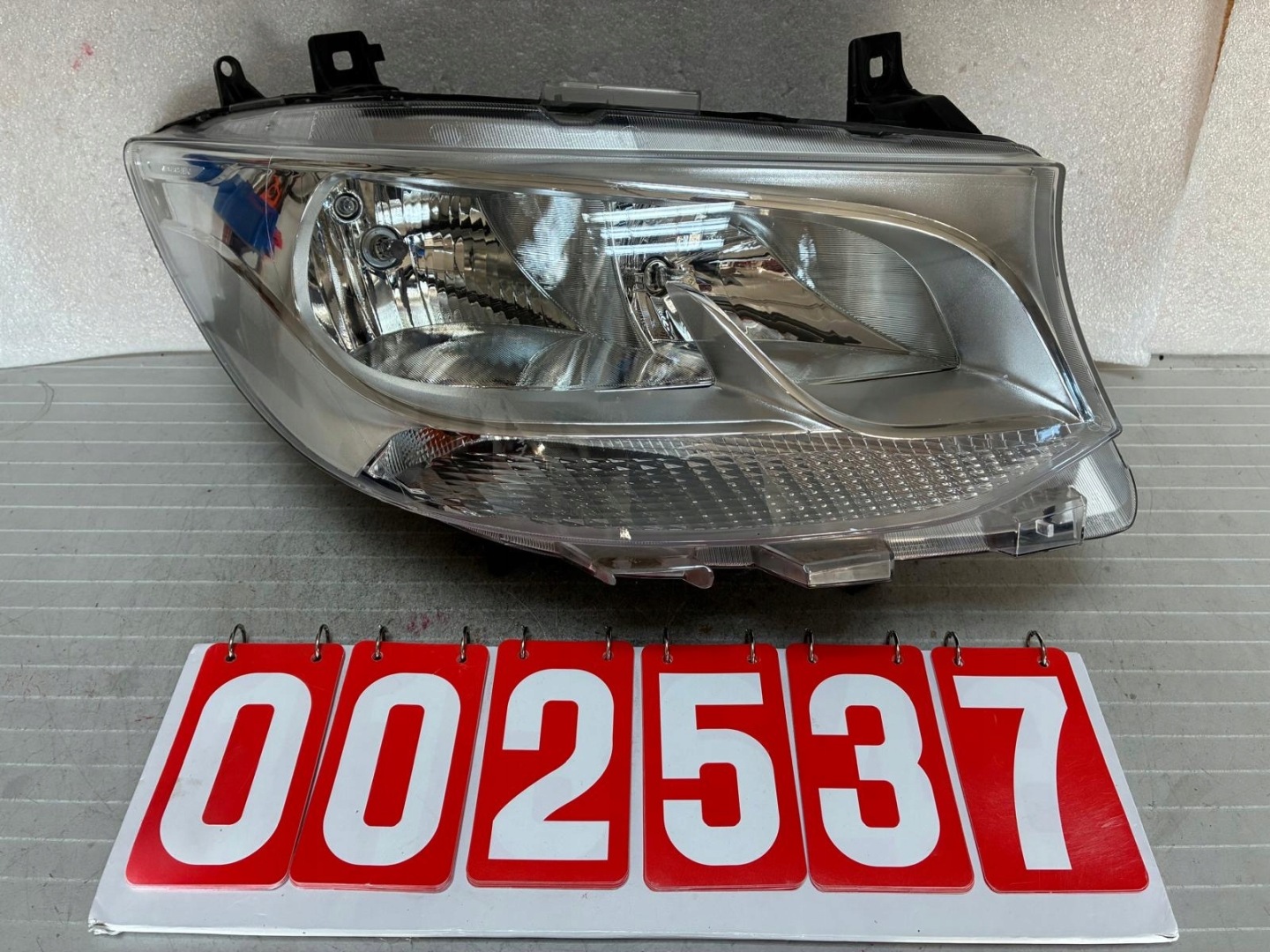 Frontscheinwerfer Mercedes-Benz Sprinter W910 A9109060100 LED Rechts Headlight
