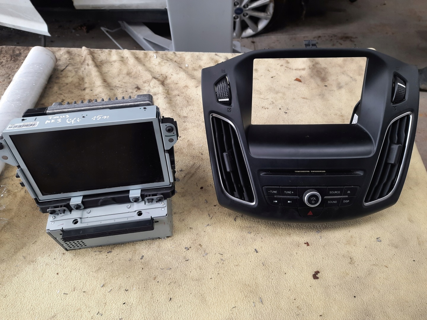 Ford Focus III Mk3 Navigation GPS Navi Radio T18K811HC