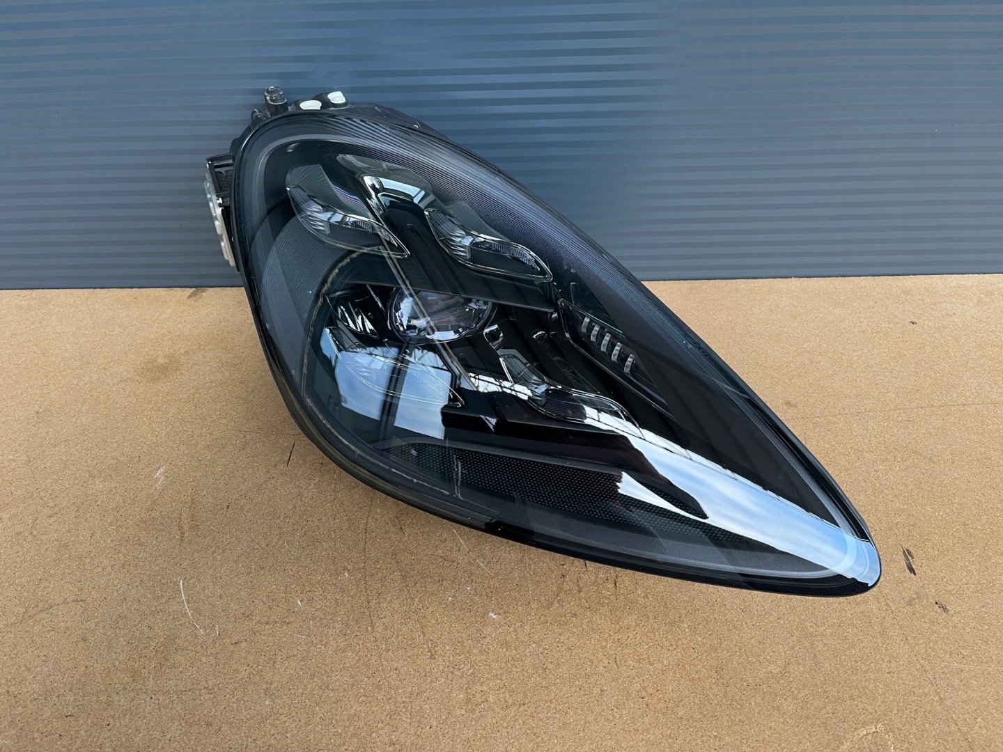 Frontscheinwerfer Porsche Cayenne 9YA 9Y0941036JT Matrix LED Rechts Headlight - Image 1