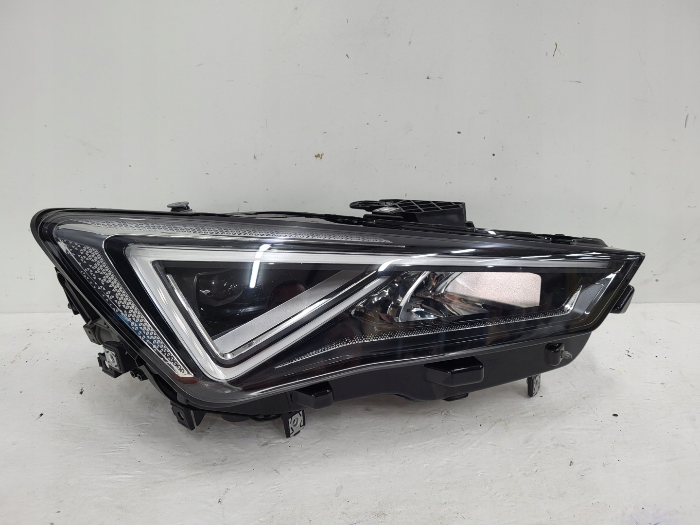 Frontscheinwerfer SEAT Leon IV 5F 5FB941008J LED Rechts Scheinwerfer Headlight - Image 1