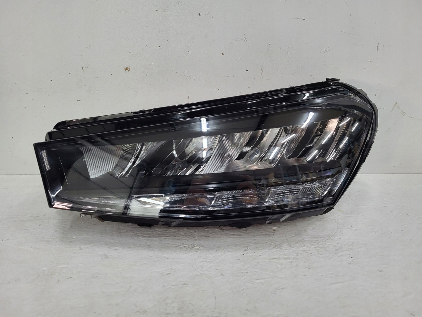 Frontscheinwerfer Skoda Fabia 6Y 6VB941015L LED Links Scheinwerfer Headlight - Image 1