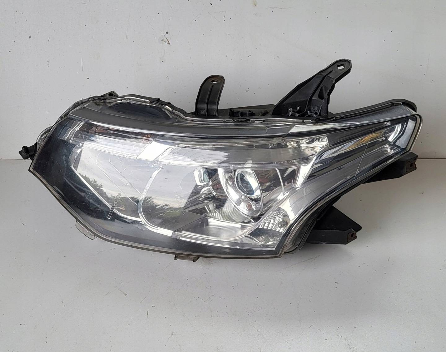 Frontscheinwerfer Mitsubishi Outlander CU0W Xenon Links Scheinwerfer Headlight - Image 1