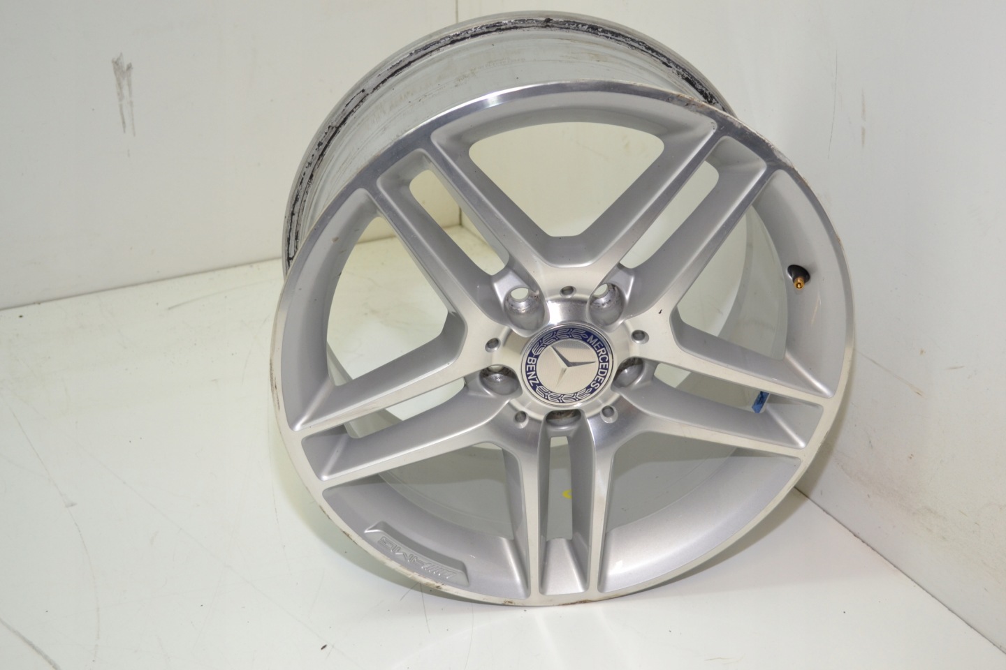 Alufelge 17 Zoll 8.5 5x112 38ET A2114016802 Mercedes-Benz C-Klasse W204 Aluminum Rim