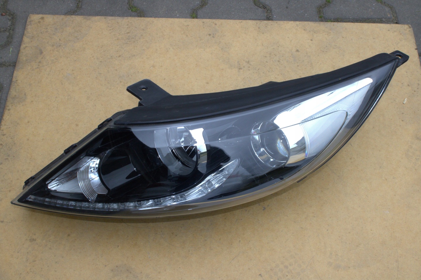 Frontscheinwerfer Kia Sportage JA Xenon Links Scheinwerfer Headlight - Image 1
