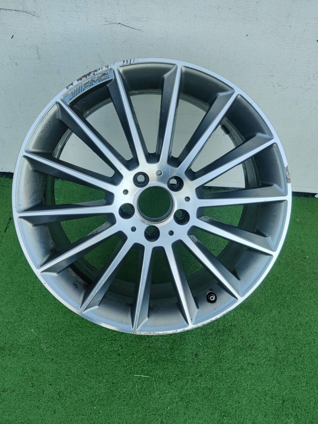 1x Alufelge 19 Zoll (3X7) A1774011600 Mercedes-Benz CLA W177 Aluminum Rim
