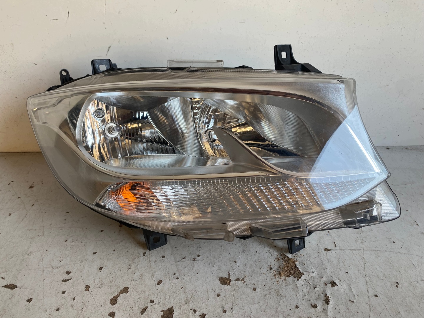 Frontscheinwerfer Mercedes-Benz Sprinter W910 A9109060100 LED Rechts Headlight