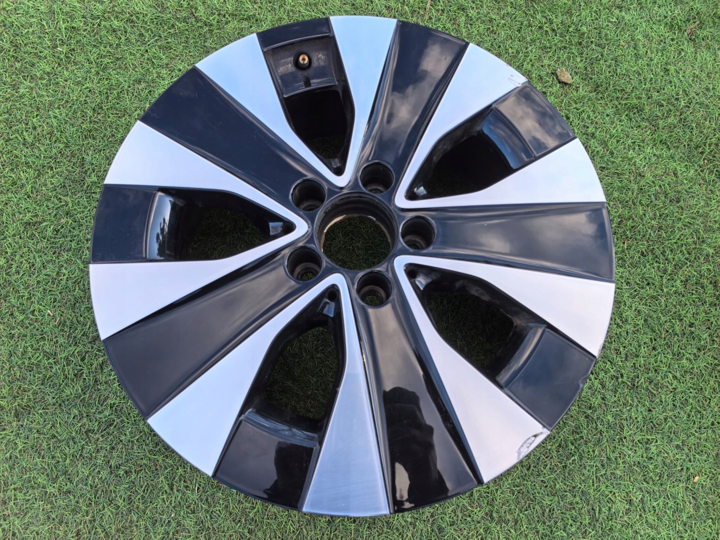 Alufelge 17 Zoll 7.0 5x112 51ET A4474015200 Mercedes-Benz Vito W639 Aluminum Rim