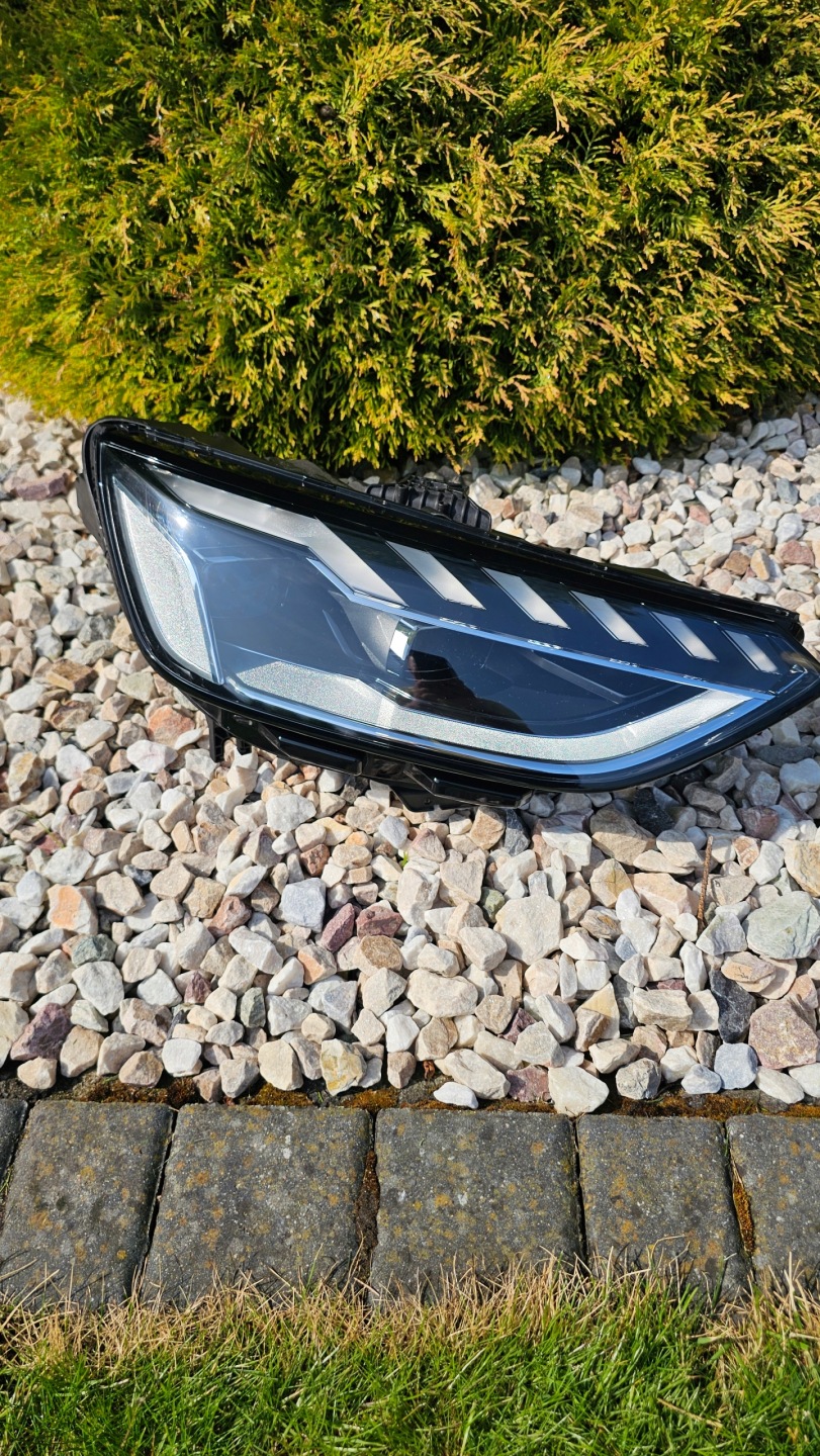 Frontscheinwerfer Audi A4 B9 8W0941034D LED Rechts Scheinwerfer Headlight - Image 1